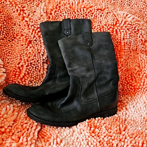 Born Shoes - Born boots 7 1/2